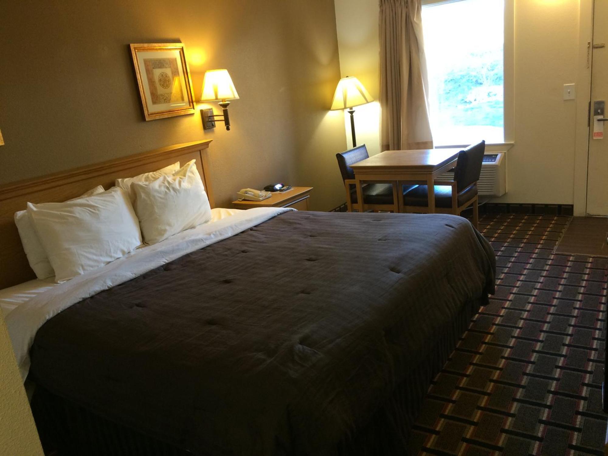 Americas Best Value Inn Near Downtown Nashville Quarto foto